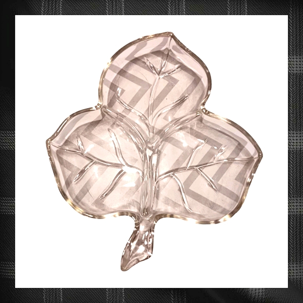 Clear Glass Decorative Leaf Dish